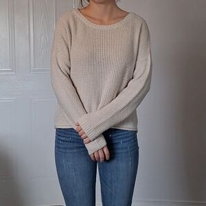Longsleeve Beige Sweater